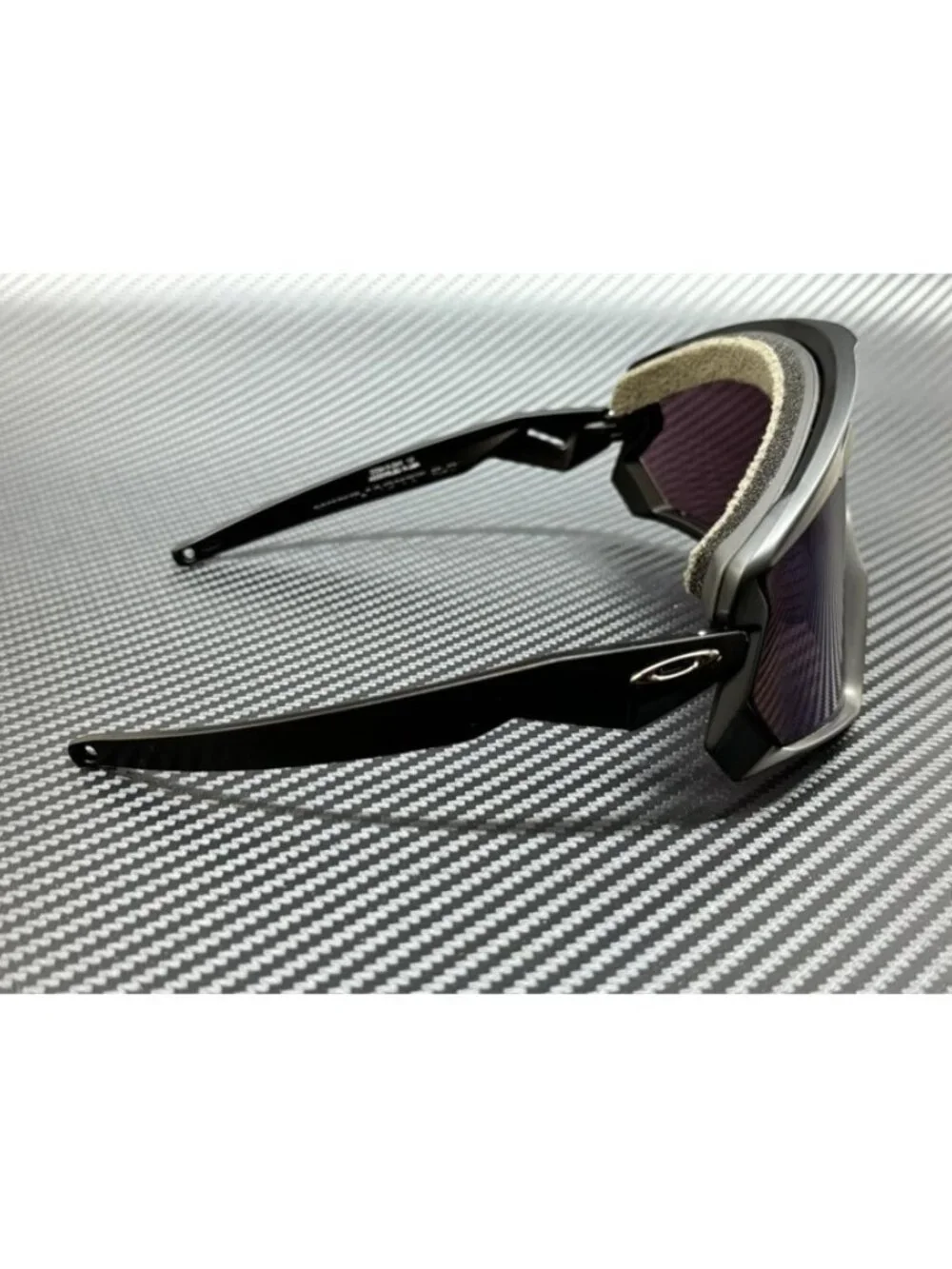 New Oakley Men Matte Black Sunglasses 69-28-126